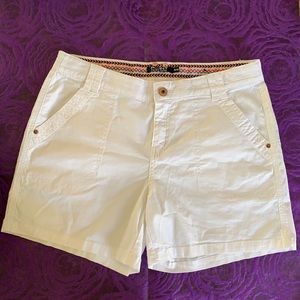 Point Zero white shorts, size 9/10, EUC